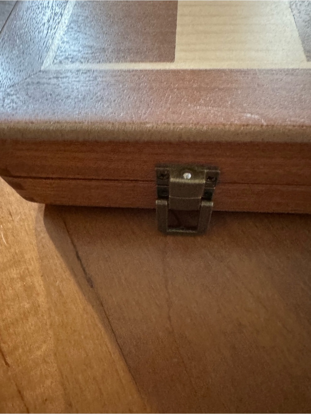 Source Unknown Wooden Foldable Chess / checker Board - Light and Dark Wood - Picture 2 of 7
